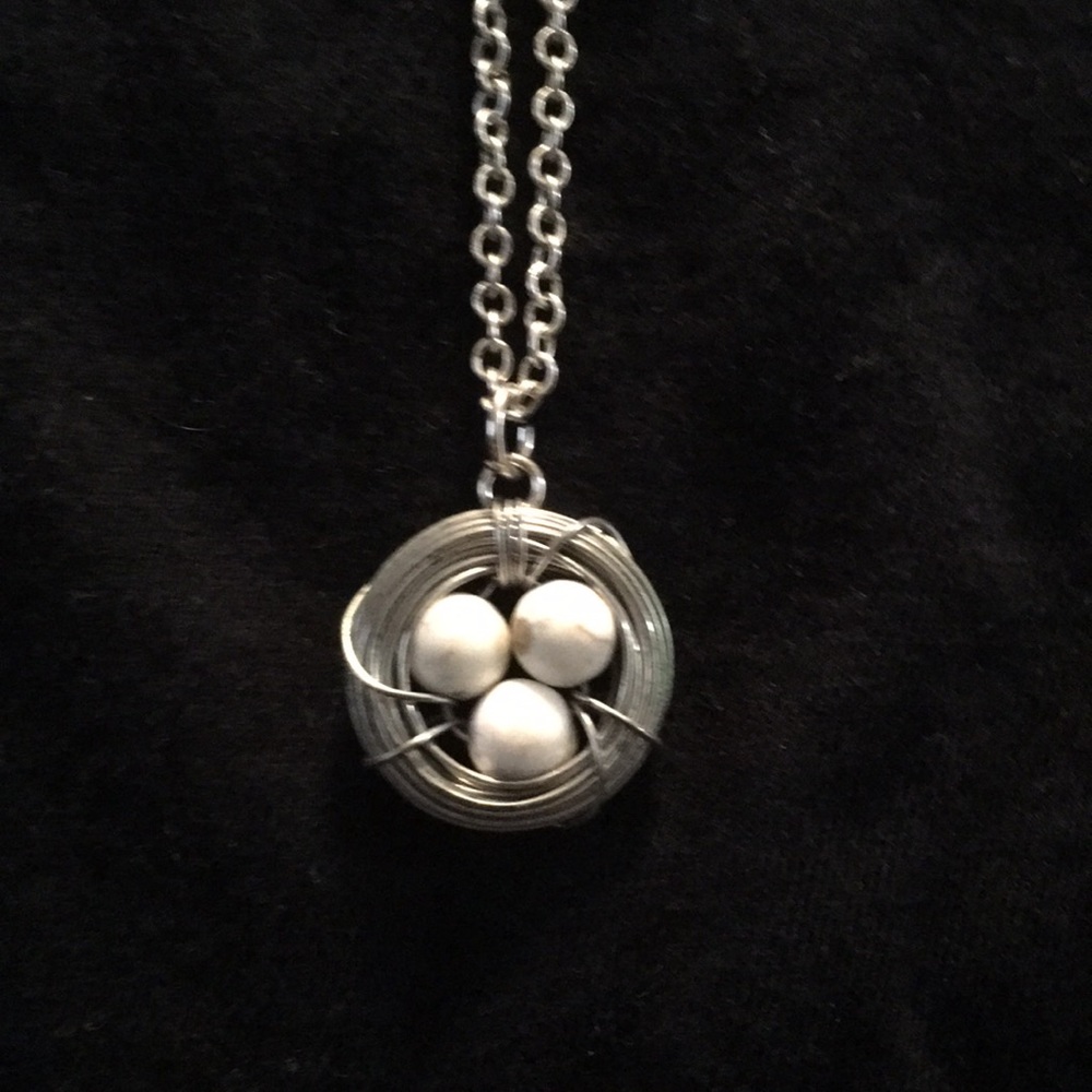 Natural Magnesite Bird’s Nest Necklace